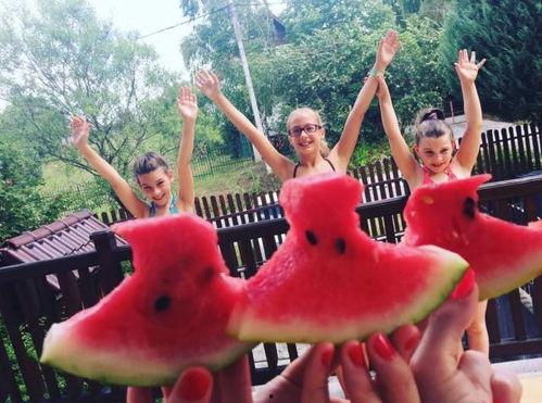 吃瓜群众儿童视频,吃瓜群众儿童视频集锦