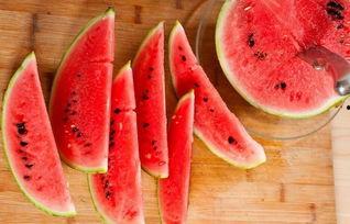 糖粒吃瓜,甜蜜与瓜果的奇妙邂逅