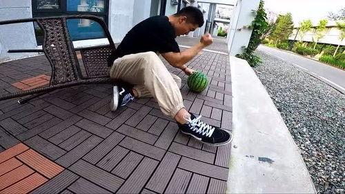 甲方吃瓜,揭秘幕后真相，一探究竟